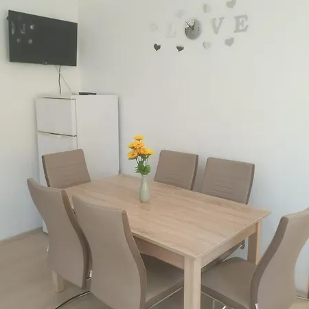 דירה Ivano זאדאר